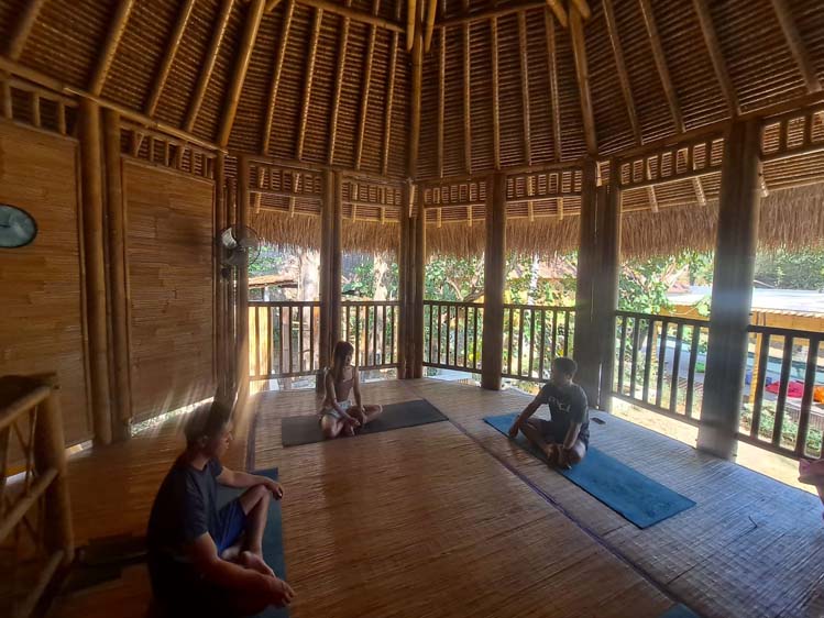 アメッド オーシャンプラナ ヨガシャラ